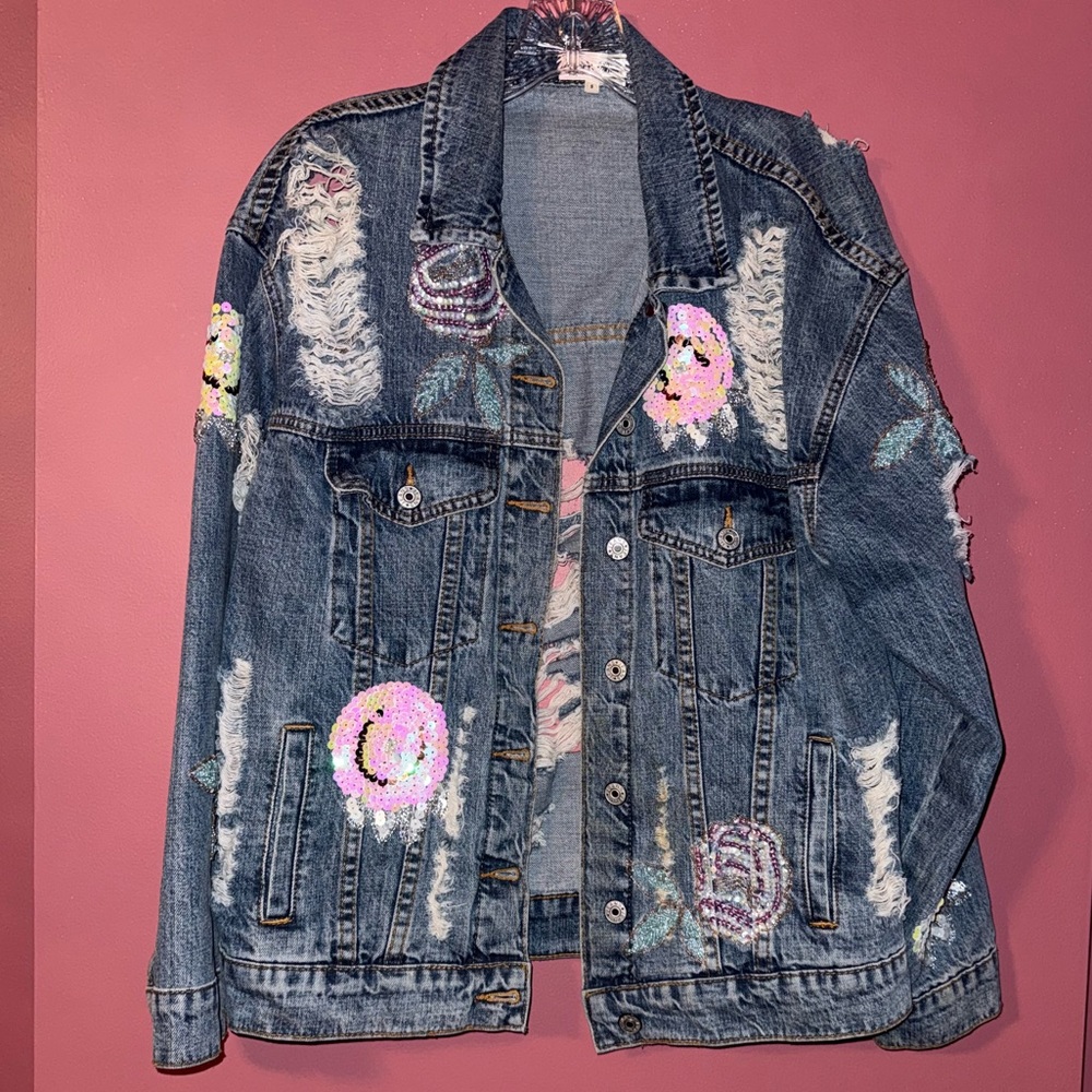 Sunset + spring Bloomingdale’s denim floral Sequin jacket